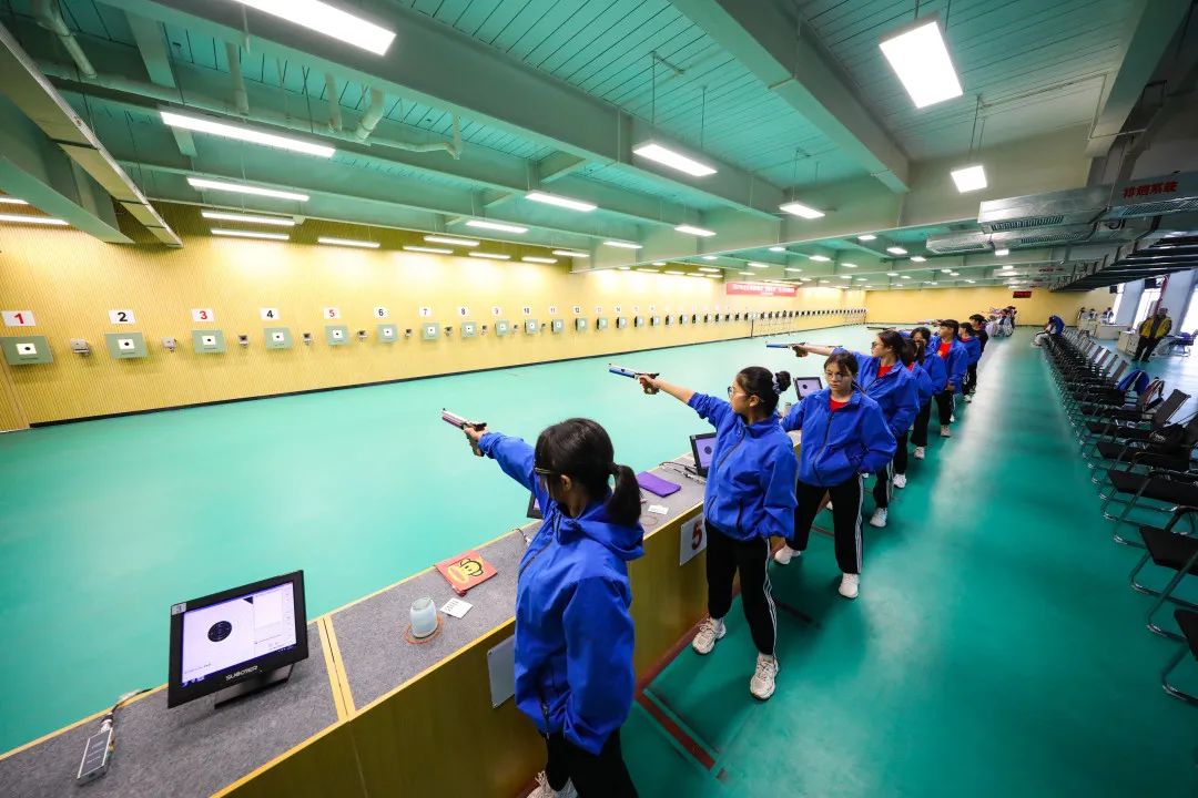 里昂VS欧塞尔直播