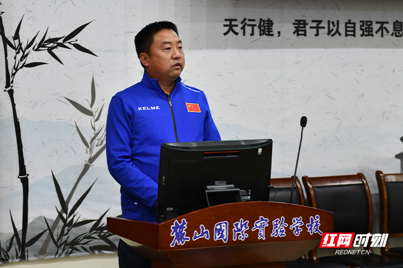 纽卡VS布莱顿直播英超预测：莱斯01阿森，曼城1／2-2纽卡，西汉2／1-1布伦，南03伯恩