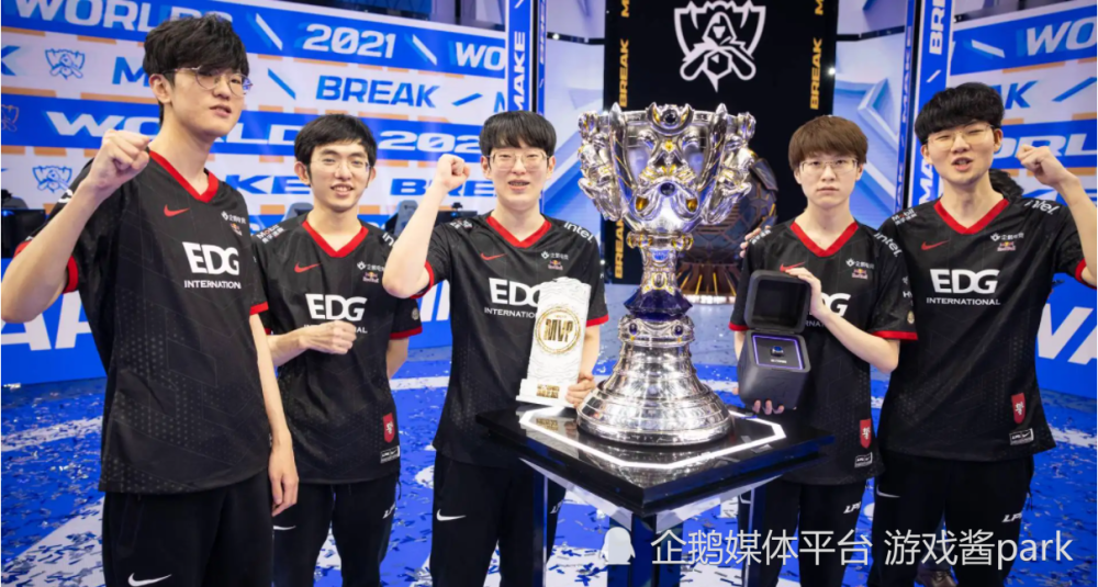 在哪里可以查nba的详细数据库